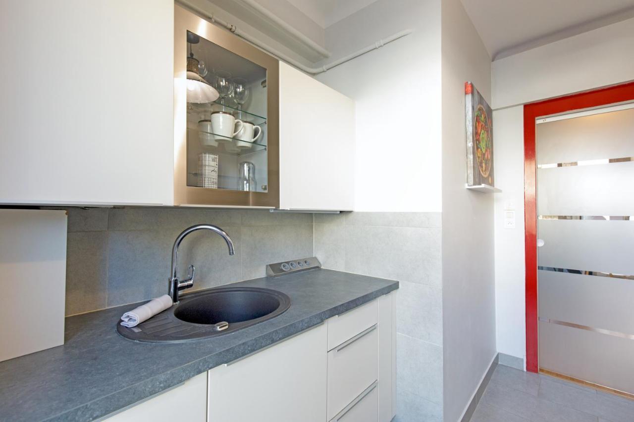 Home A Yourhosthelper Канни Екстер'єр фото